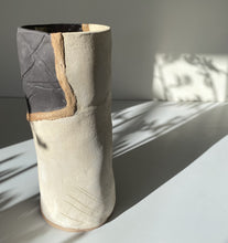 Load image into Gallery viewer, 3 Clay Pot
