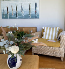 Load image into Gallery viewer, The Vase

